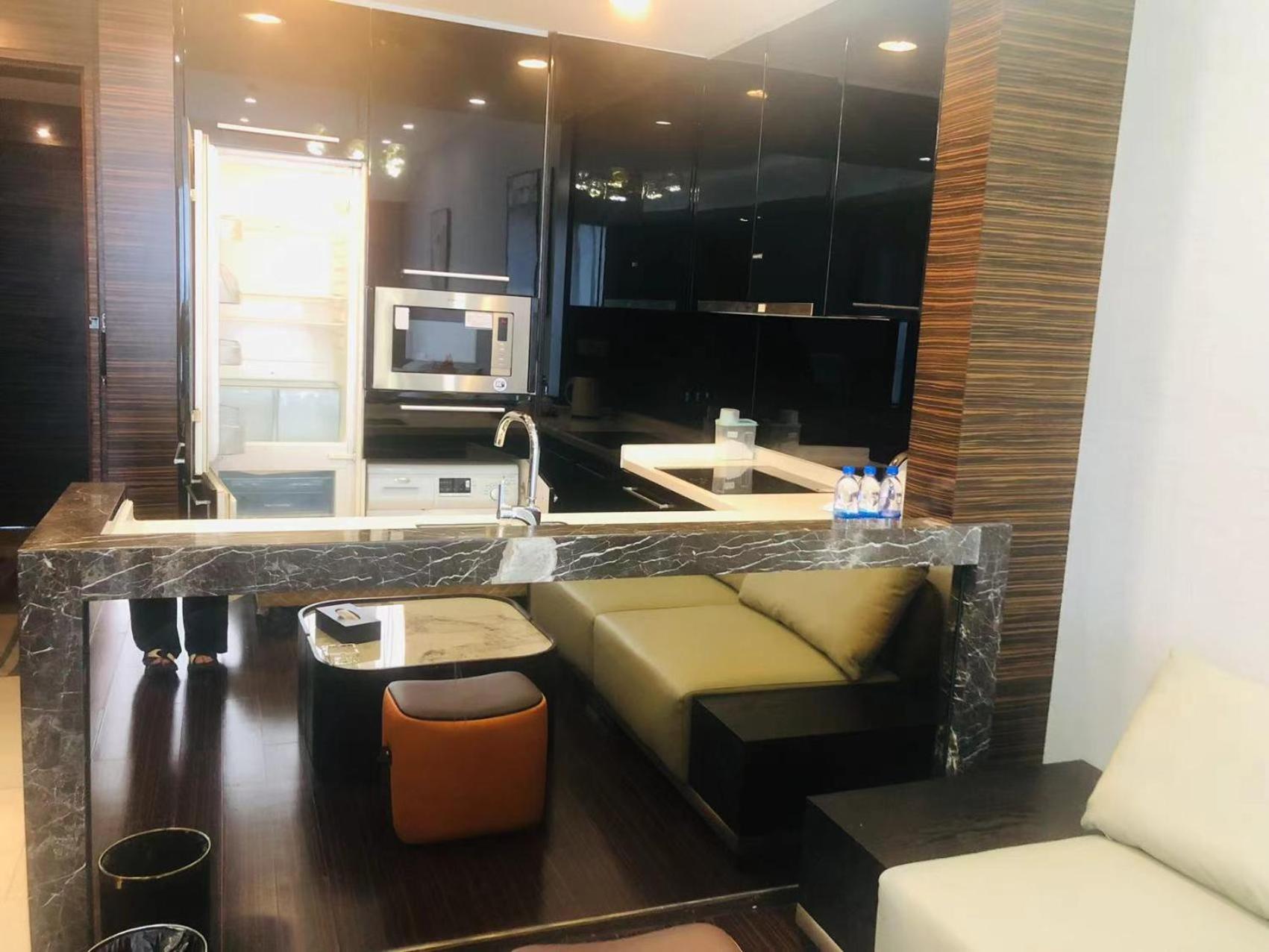 Estay Residence-Poly World Trade Center Guangzhou Bagian luar foto